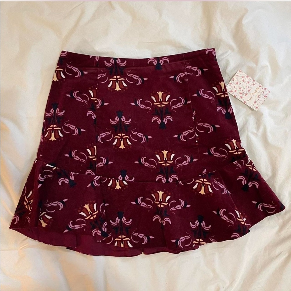 Size 0 Free People burgundy peplum mini skirt